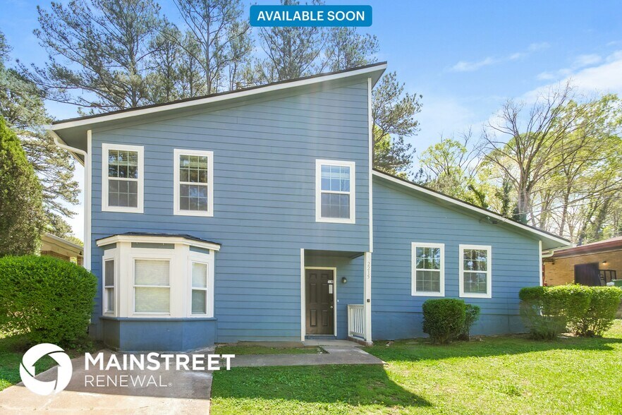 Primary Photo - 2215 Fairway Cir SW