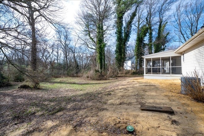 Building Photo - Charming, recently renovated 3-bed, 2.5 bath Ranch for rent in Milford, $2,200/month. Available e...