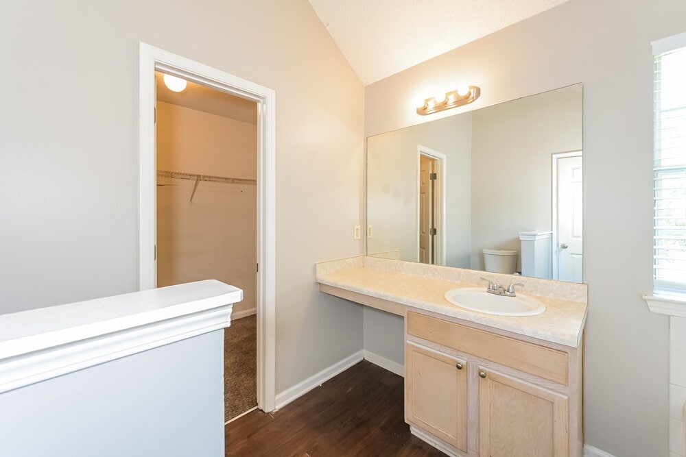 Building Photo - 3154 Lower Creek Dr