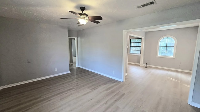 Building Photo - 2819 Anzio Dr