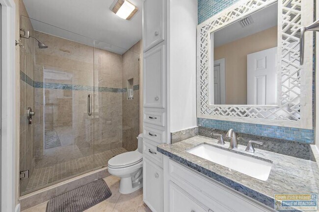 Building Photo - 22 Laguna Madre Dr