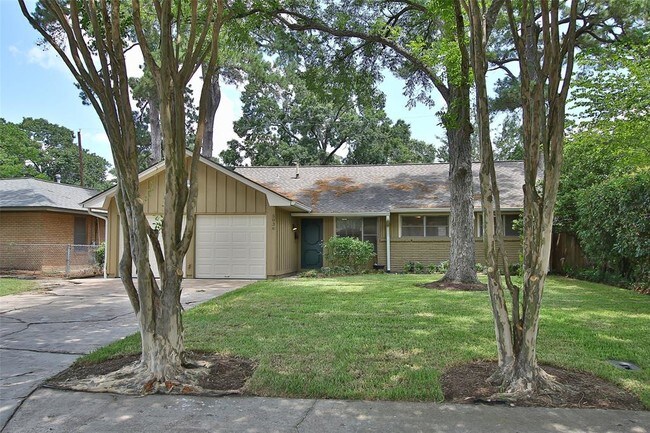Building Photo - 5036 De Milo Dr