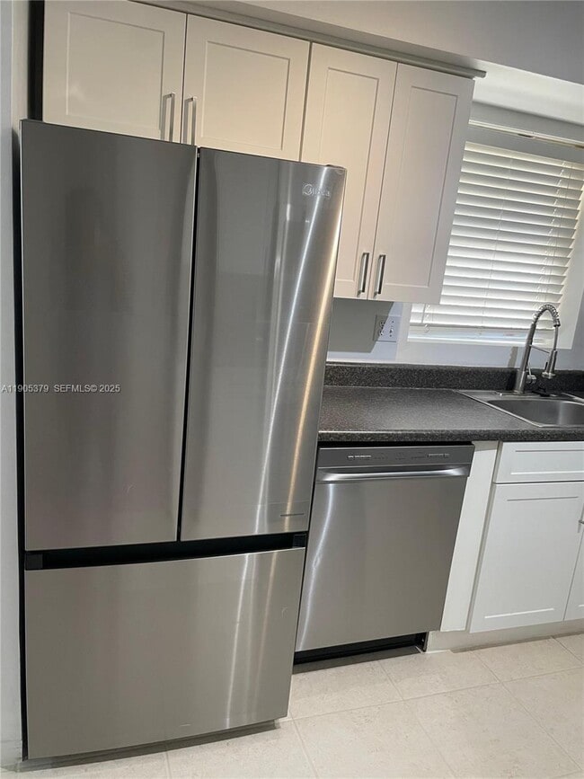 Building Photo - 3711 NW 95th Terrace