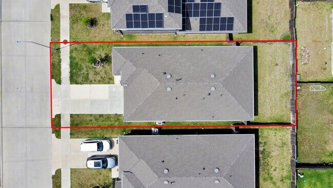 Building Photo - 7007 Fleetwood Crescent Wy