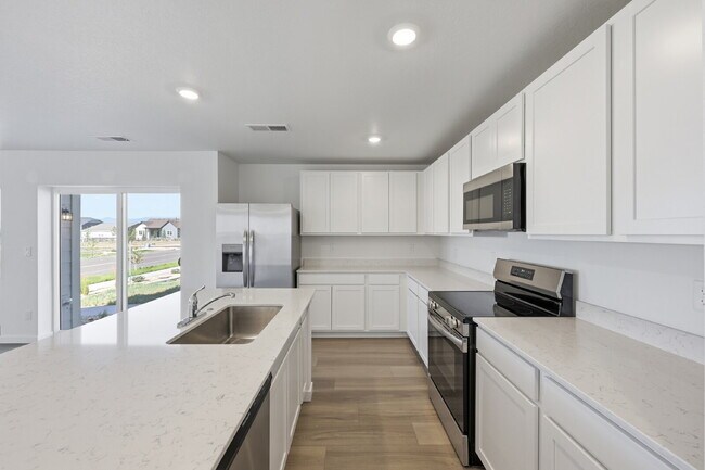 Building Photo - $2,395.95, 3 bed, 2.5 bath located in Colorado Springs with a washer and dryer.