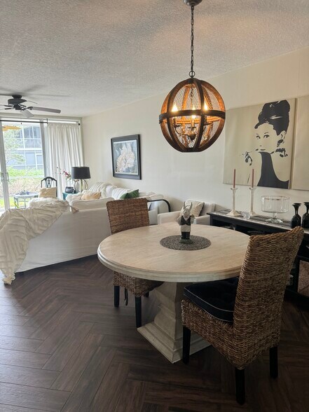 Building Photo - 2004 S Federal Hwy