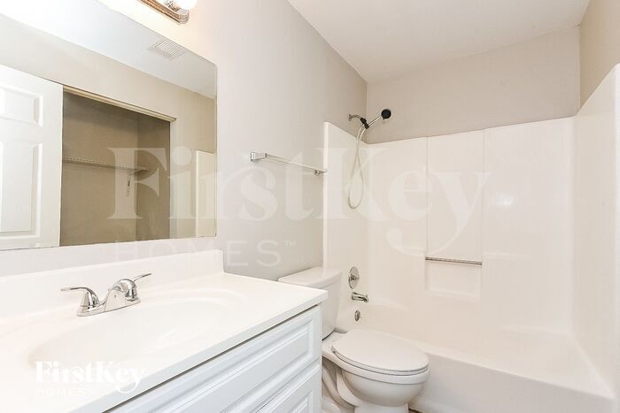 Building Photo - 44 Hartley Woods Dr