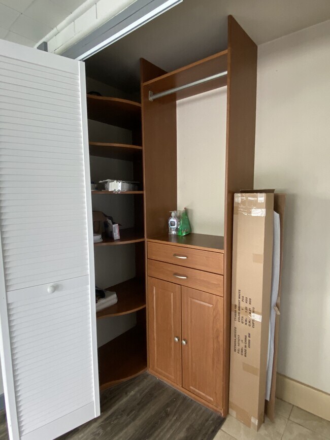 Building Photo - 2120 15th St