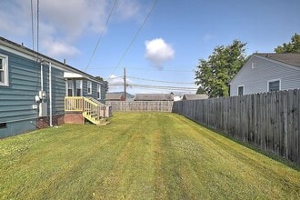 Building Photo - 2361 Hiwassee Dr