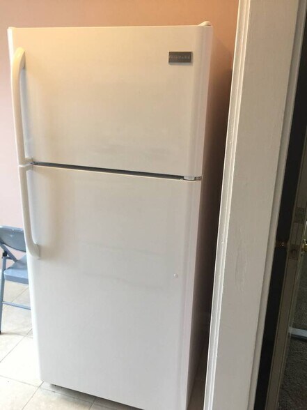 Refrigerator - 129 Troy Schenectady Rd