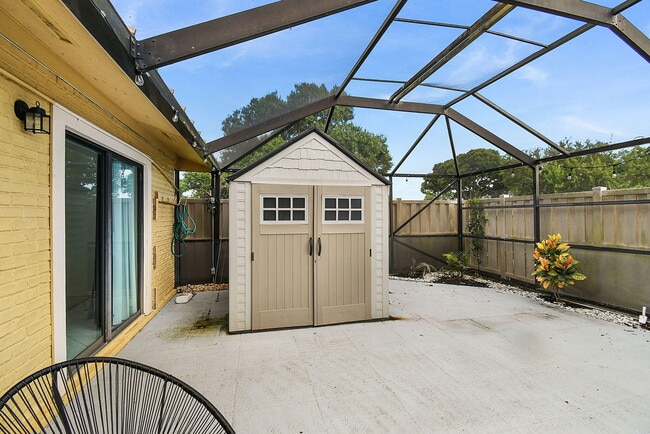 Building Photo - 5805 Golden Eagle Cir