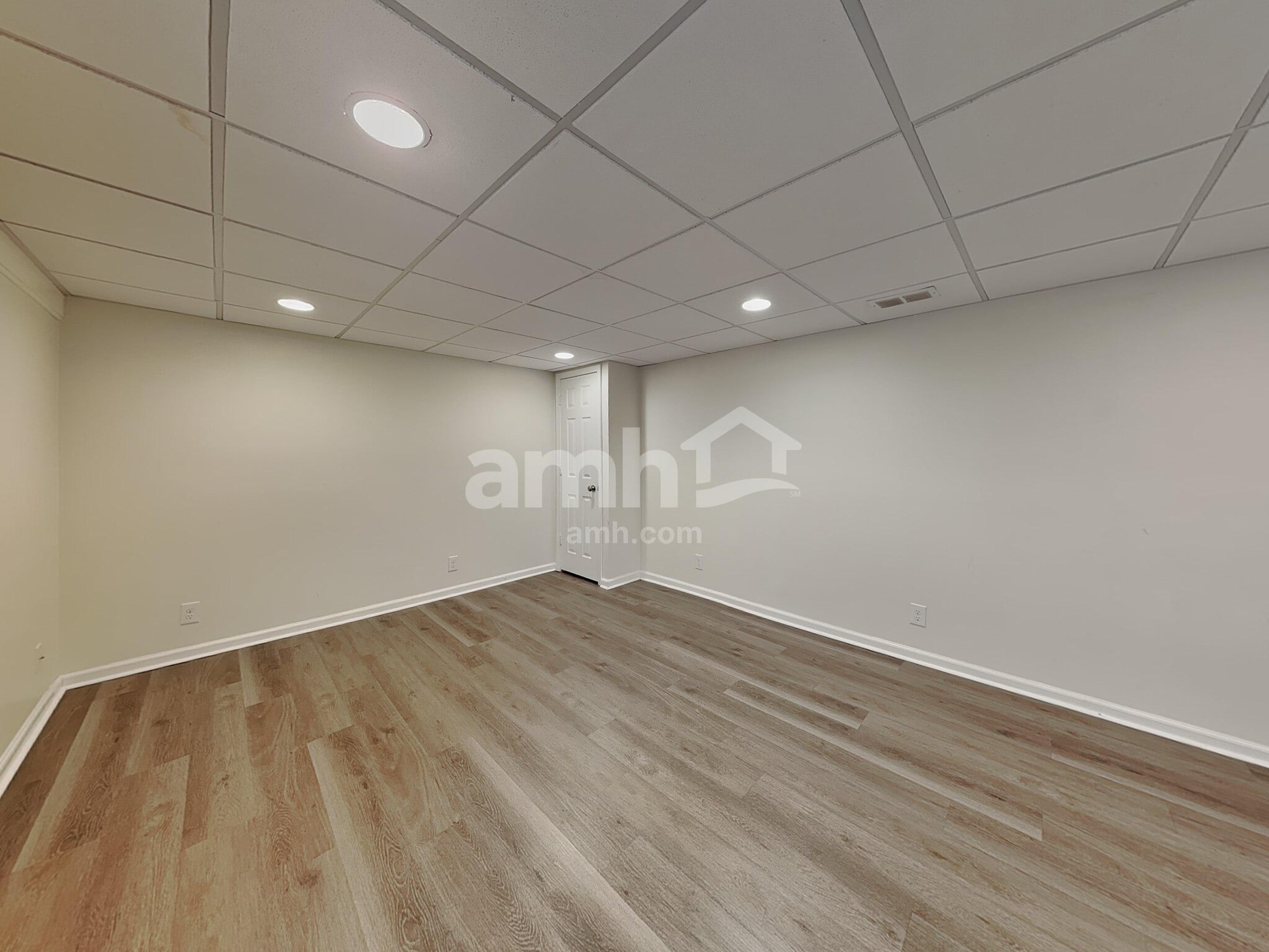 Building Photo - 1176 Tannic St