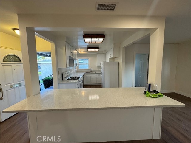 Building Photo - 1716 E Sycamore St