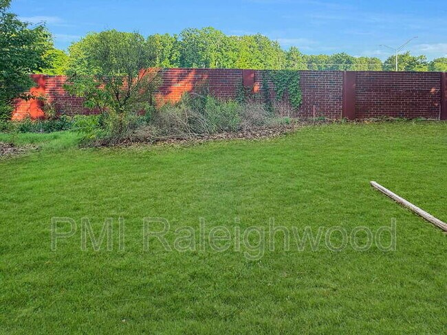 Building Photo - 1275 Teakwood Pl