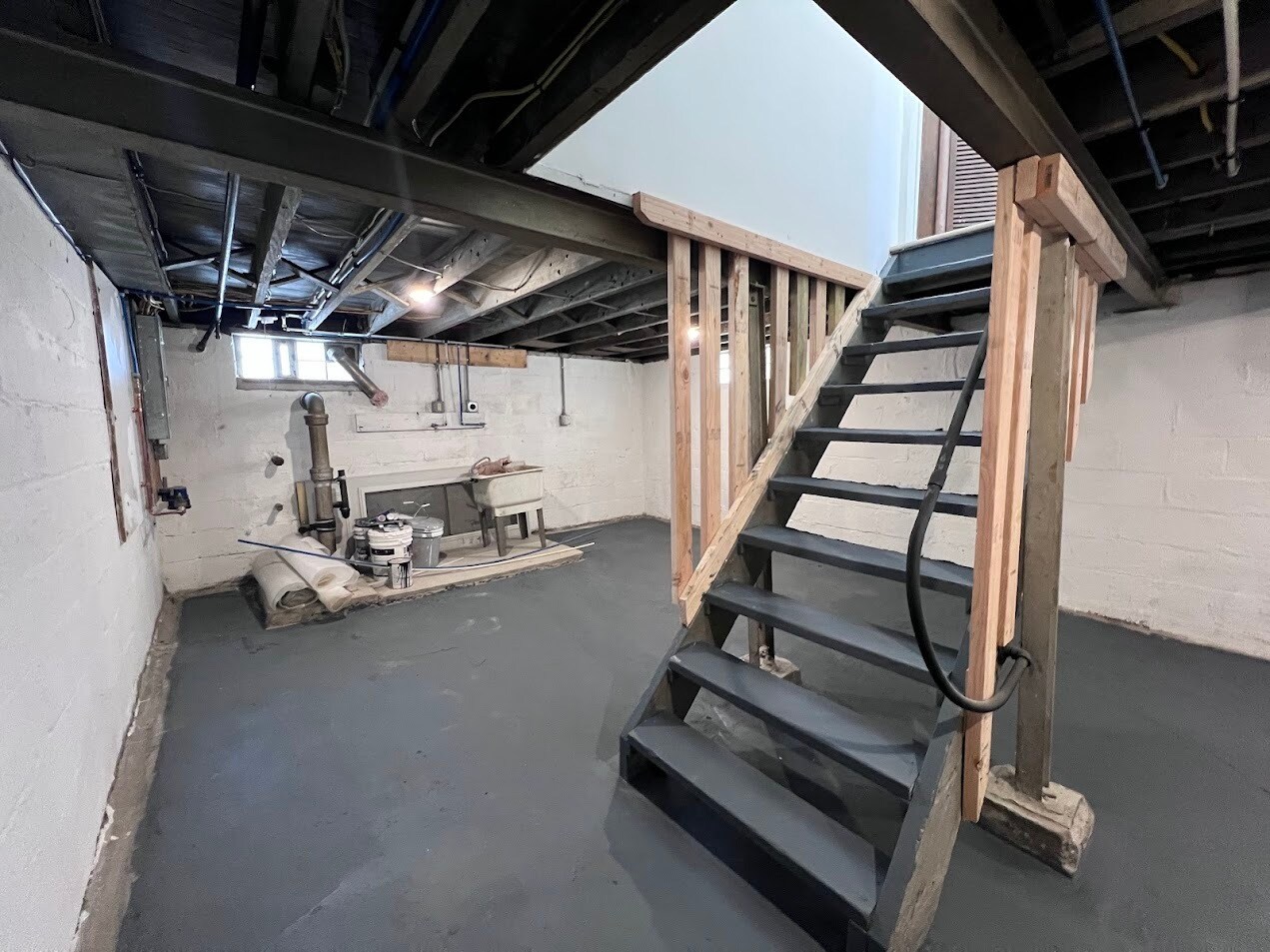 Building Photo - 866 Miller Ave