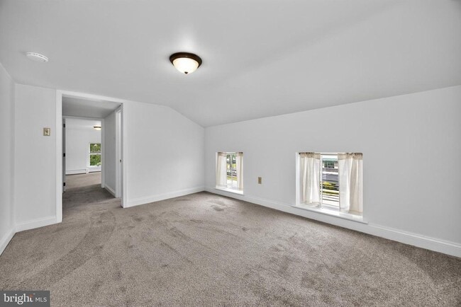 Building Photo - 397 W Ridge Pike