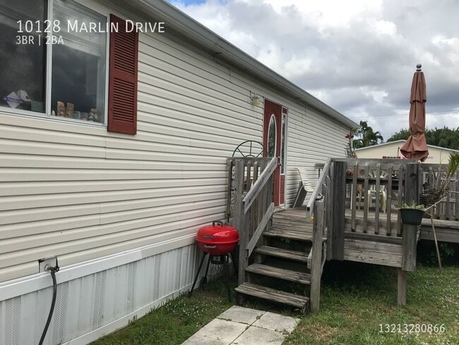 Building Photo - 10128 Marlin Dr