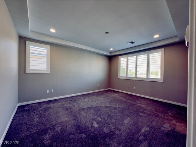 Building Photo - 2711 Evolutionary Ln