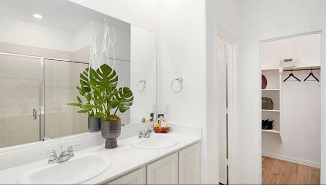 Building Photo - 8608 Whistling Duck Dr