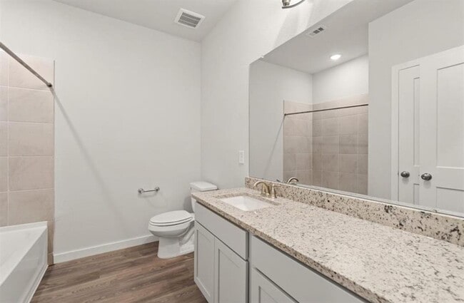 Building Photo - 12927 California Palm Ct