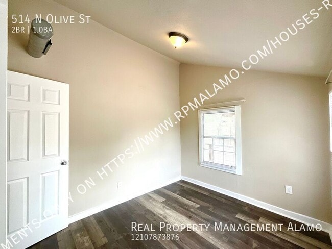 Building Photo - 514 N Olive St