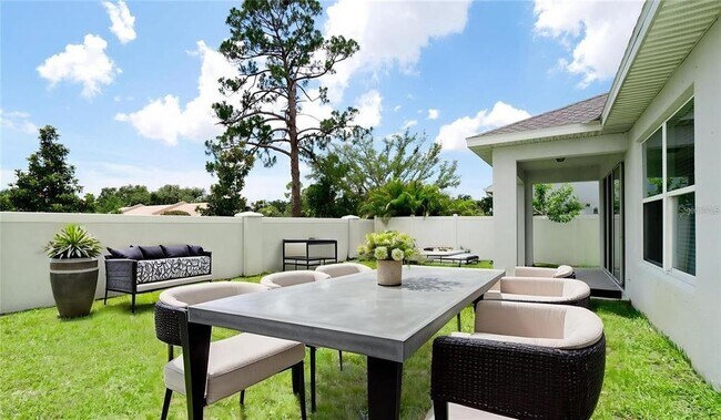 Building Photo - 5546 Spanish Moss Cv