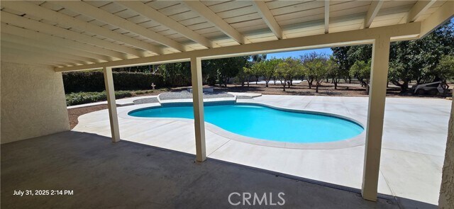 Building Photo - 3024 Sonrisa Dr