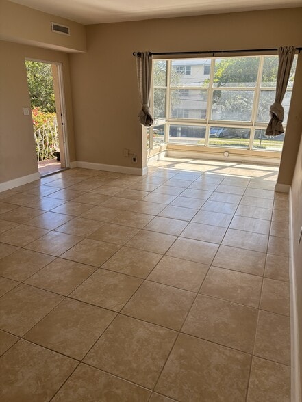 Living Room & Patio - 1345 NE 105th St