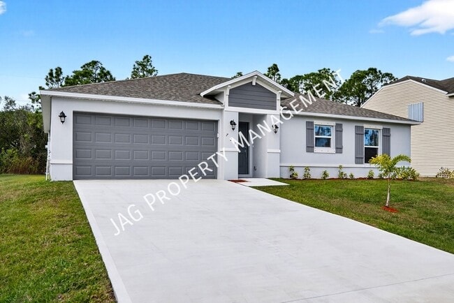 Building Photo - 728 Cornelia Ave SE