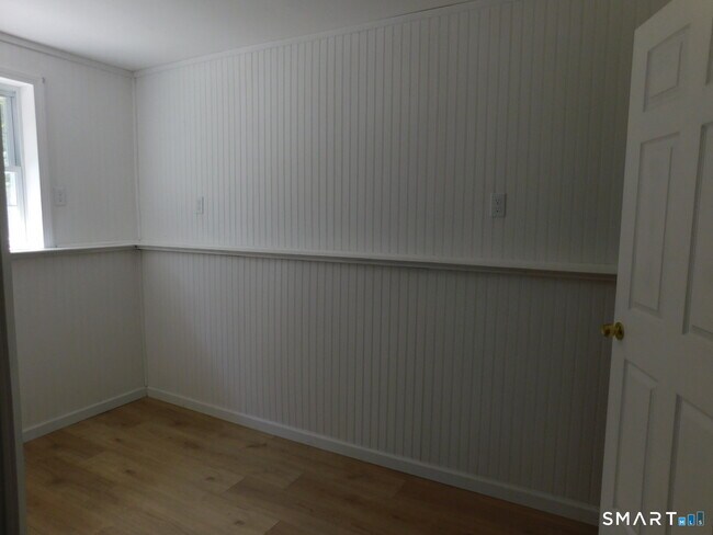 Building Photo - 60 Osga Ln