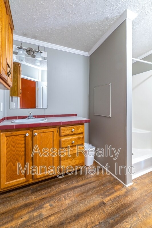 Building Photo - 1322 Silver Charm Way