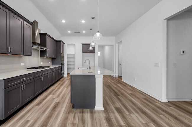 Building Photo - 551 Ruby Bnd Ln