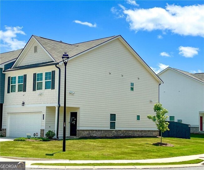 Building Photo - 6321 Rosetta Dr