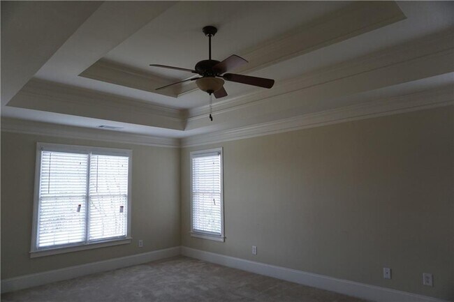 Building Photo - 2597 Stone Manor Dr NE
