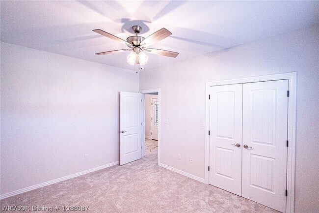 Building Photo - 9023 Mayswood Pl