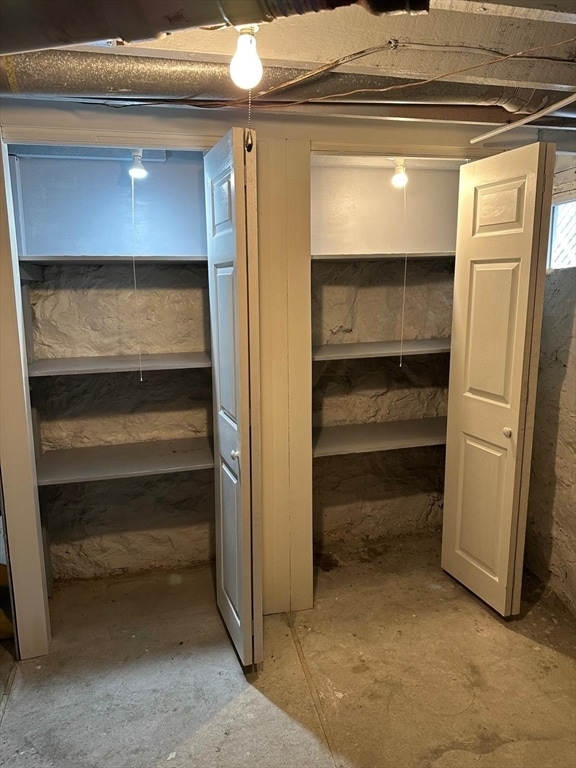 Building Photo - 5 Oxford Park