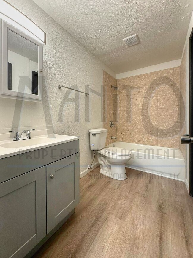 Building Photo - Charming 1bed 1 bath in Whitworth Area