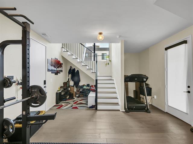 Building Photo - 4703 Munger Ave