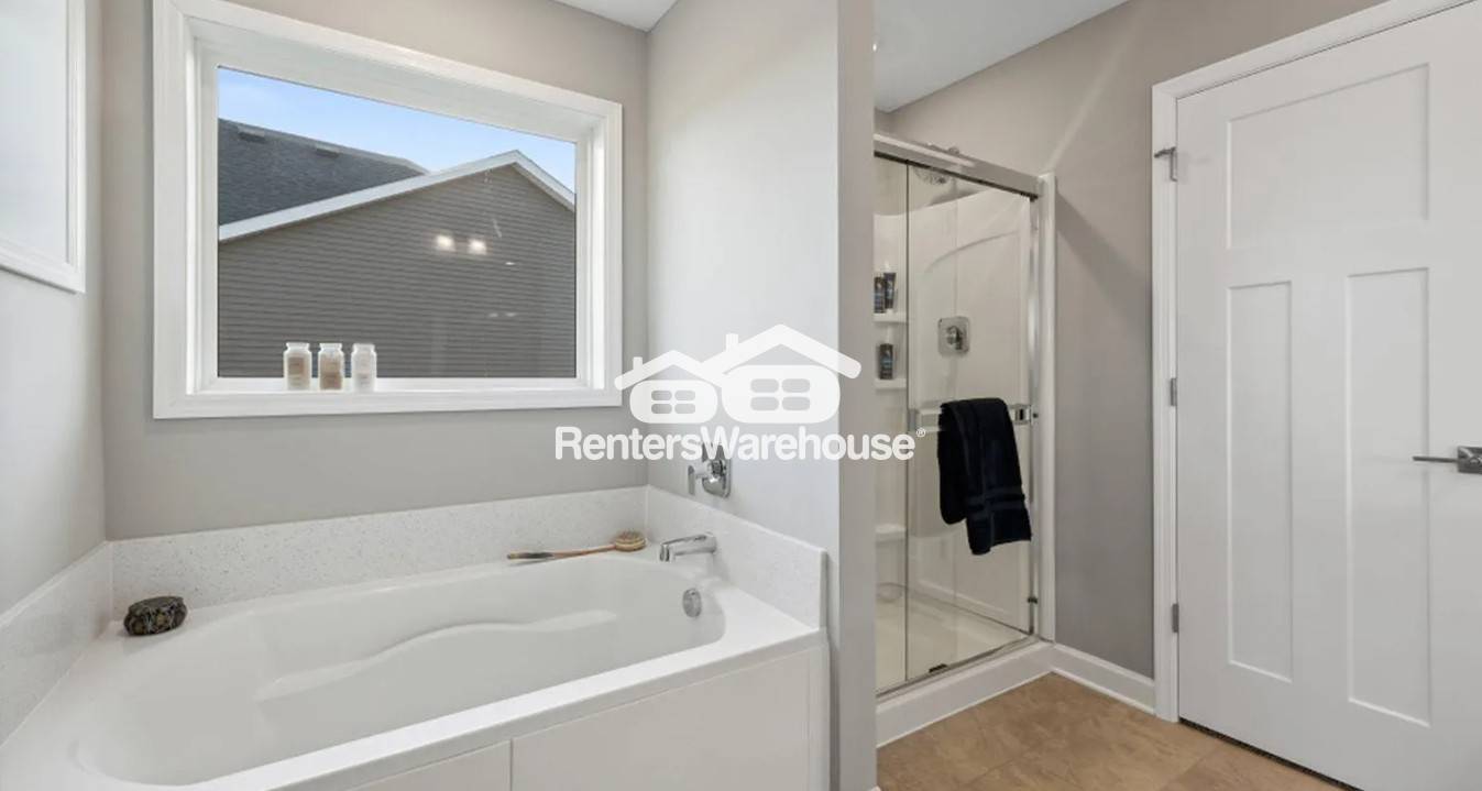 Building Photo - 18434 Greenstone Way