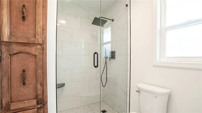 Building Photo - 3016 Donavan Way