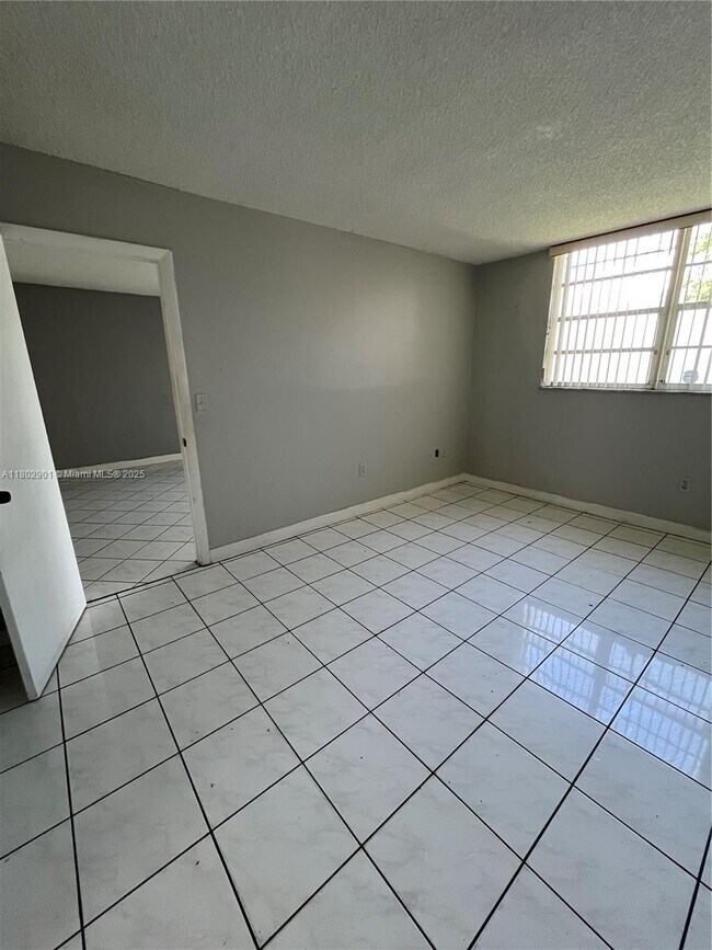 Building Photo - 14155 SW 87th St