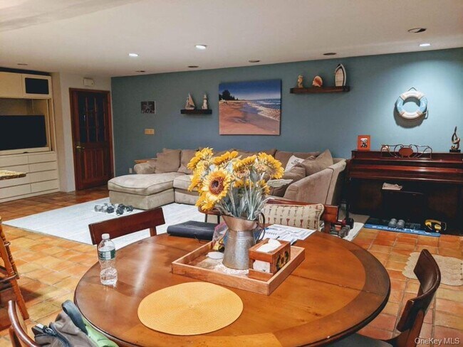 Building Photo - 750 Lido Blvd