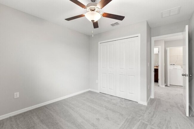 Building Photo - LIKE NEW Home For Rent in Touchstone