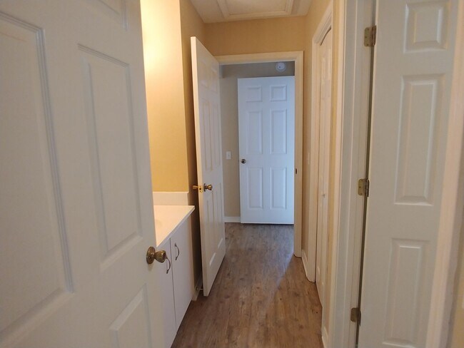 Building Photo - 2441 Spyglass Cir