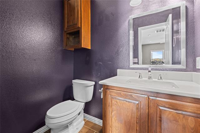 Building Photo - 10437 Brangus Dr