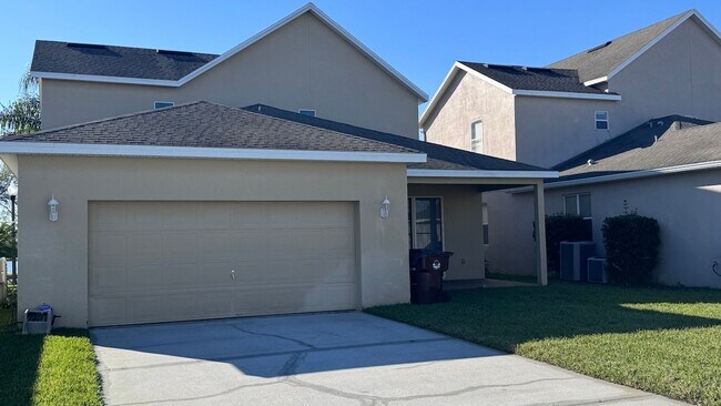 Building Photo - Updated 4/2.5 House with Garage in Turtle Creek of Saint Cloud