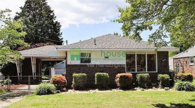 Building Photo - 1439 Simpson Ct
