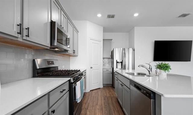 Building Photo - 1736 Da Vinci Dr