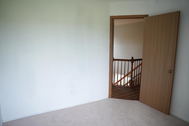 Building Photo - 22115 Pasadena Ln