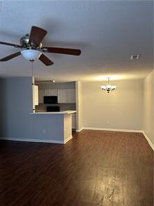 Building Photo - 1563 N King St